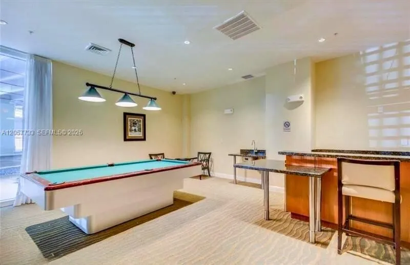 1745 E Hallandale Beach Blvd #2007W Hallandale Beach, FL 33009