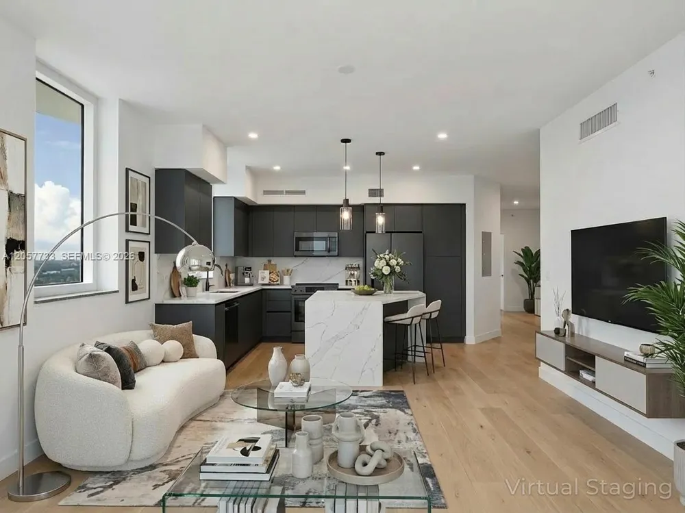 1745 E Hallandale Beach Blvd #2007W Hallandale Beach, FL 33009
