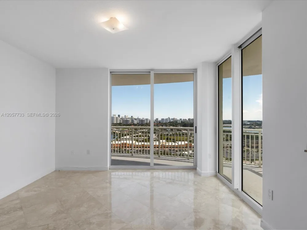 1745 E Hallandale Beach Blvd #2007W Hallandale Beach, FL 33009