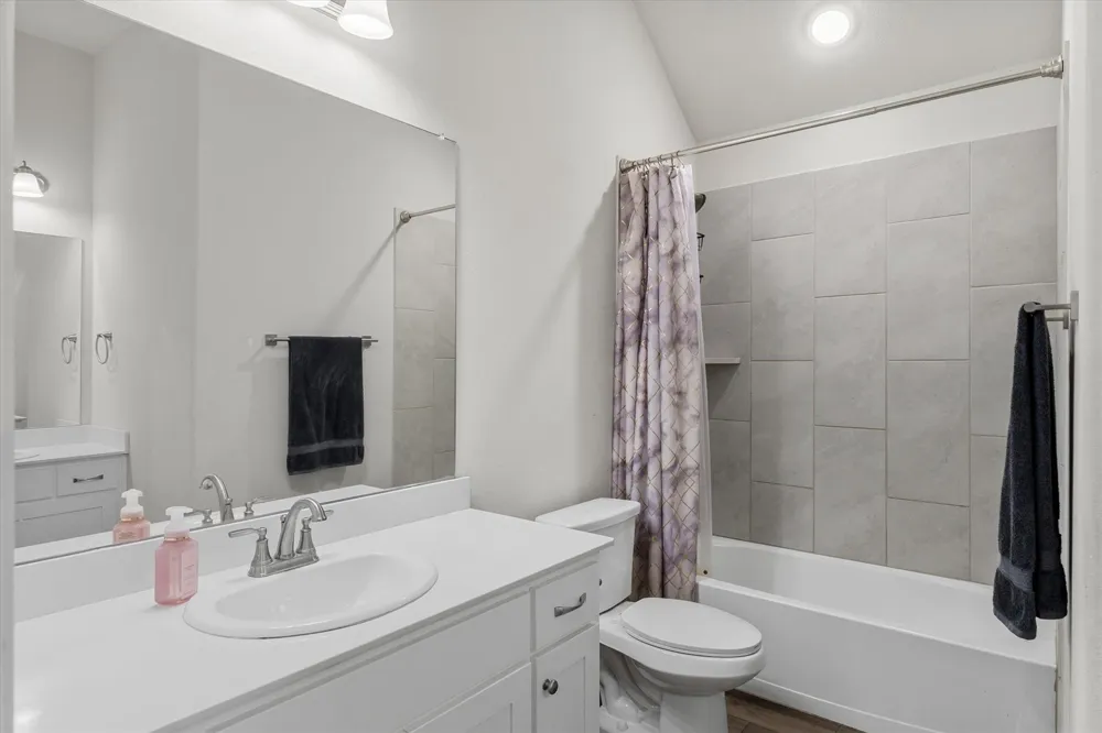 425 Private Road 7017 Edgewood, TX 75117