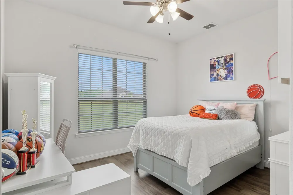 425 Private Road 7017 Edgewood, TX 75117