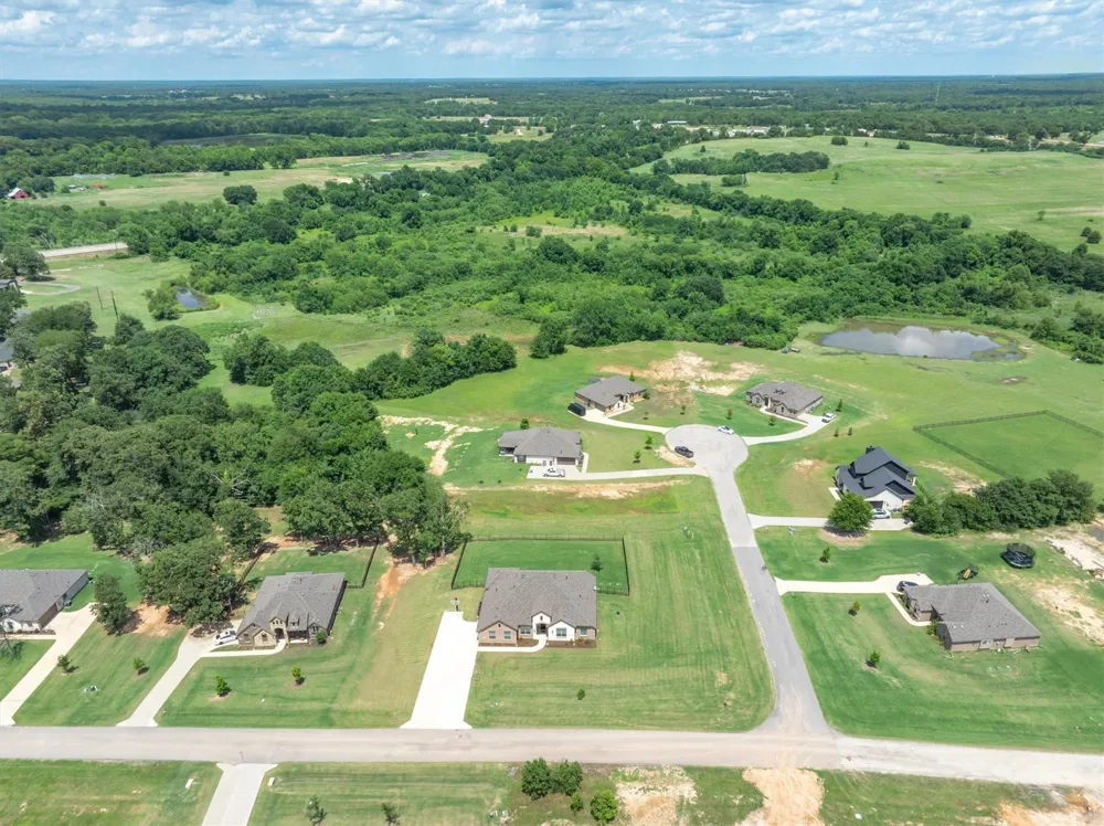 425 Private Road 7017 Edgewood, TX 75117