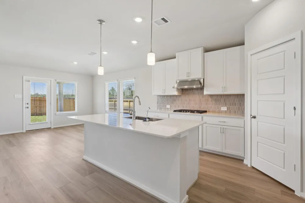 1116 Velas View Drive Huffman, TX 77336