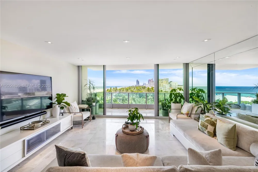 1455 Ocean Dr #703 Miami Beach, FL 33139