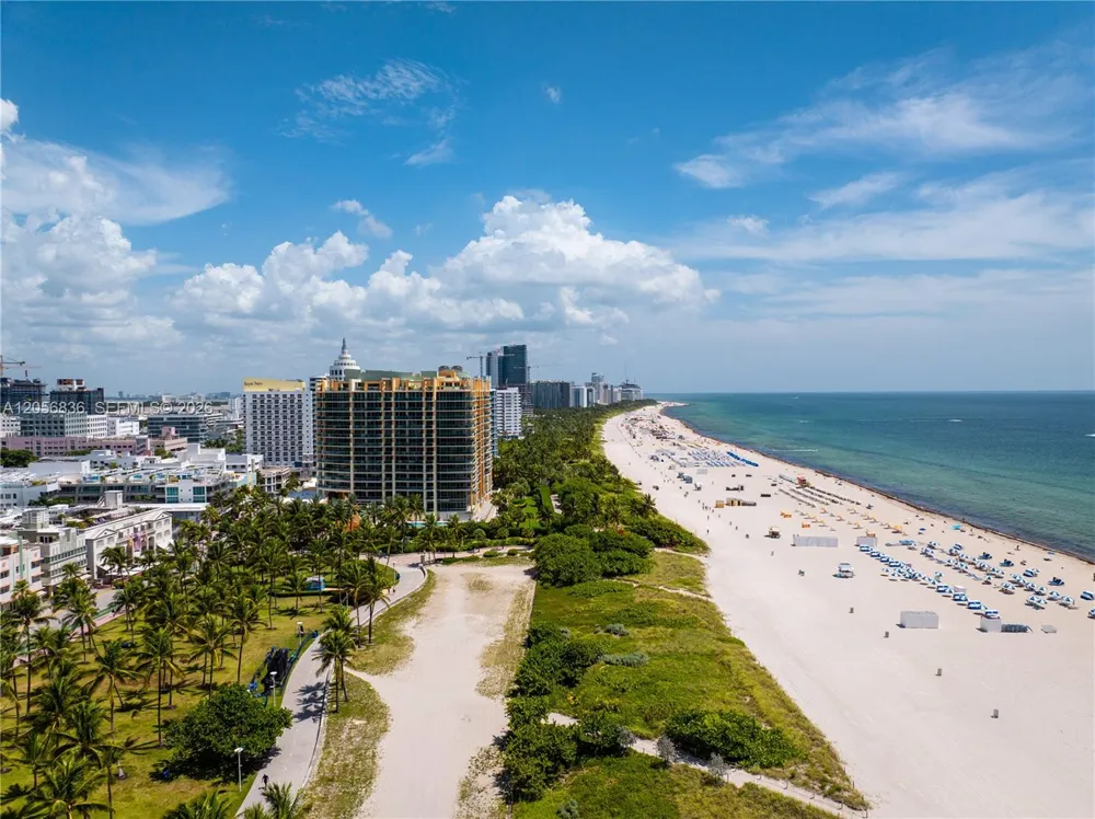 1455 Ocean Dr #703 Miami Beach, FL 33139