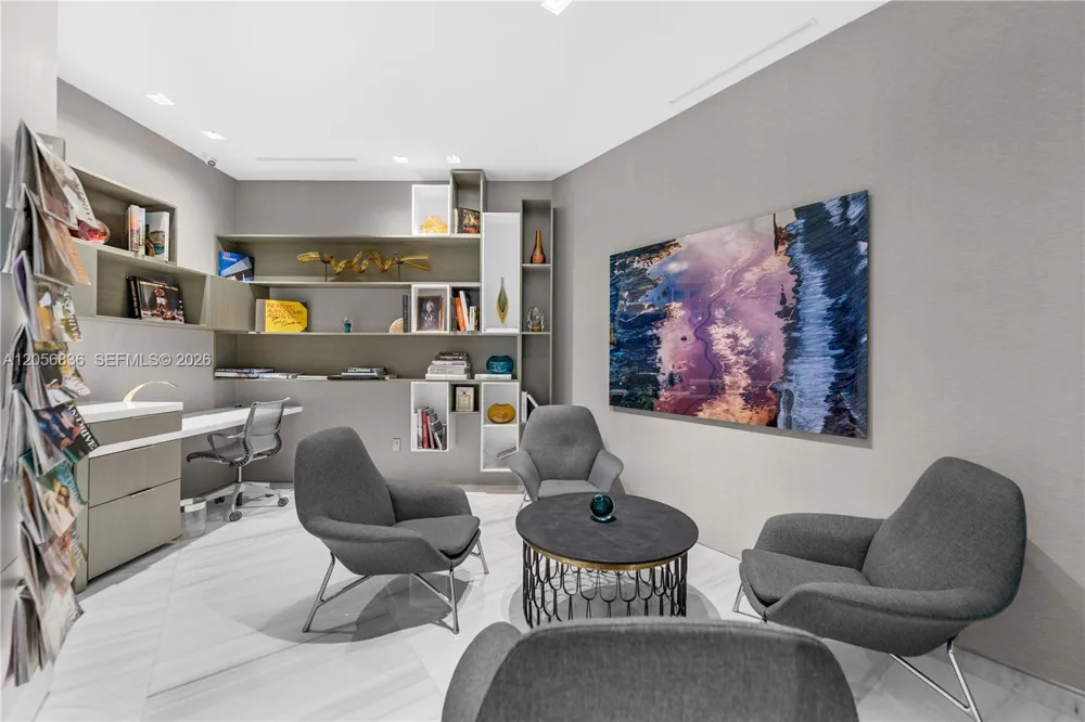 1455 Ocean Dr #703 Miami Beach, FL 33139