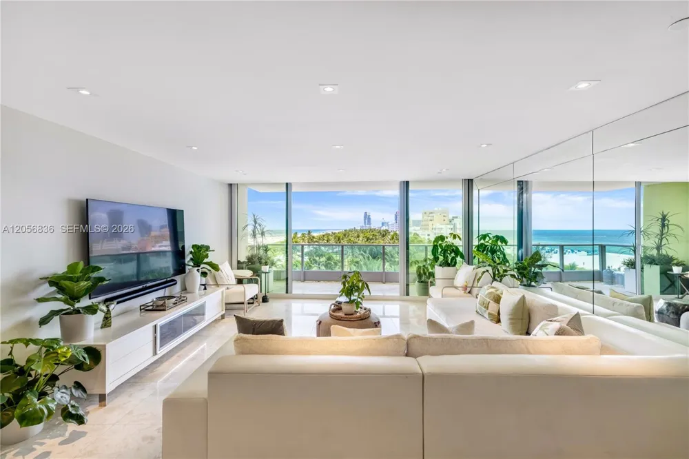1455 Ocean Dr #703 Miami Beach, FL 33139