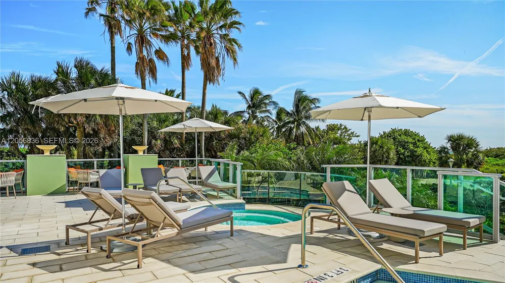 1455 Ocean Dr #703 Miami Beach, FL 33139