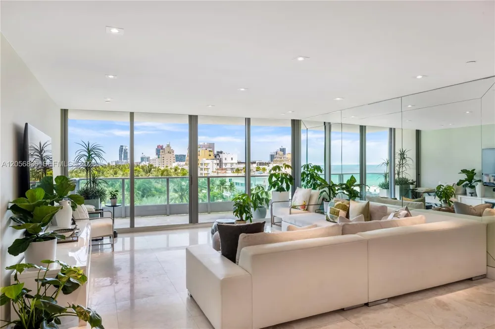 1455 Ocean Dr #703 Miami Beach, FL 33139