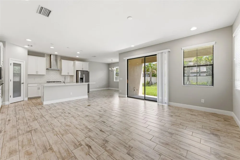3940 MAURICE AVENUE Odessa, FL 33556