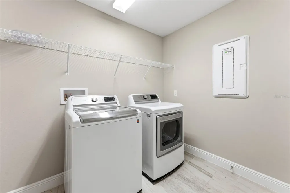 3940 MAURICE AVENUE Odessa, FL 33556
