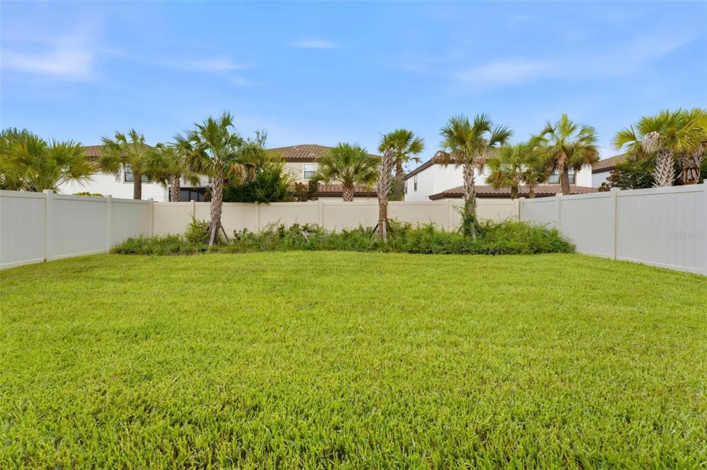 3940 MAURICE AVENUE Odessa, FL 33556