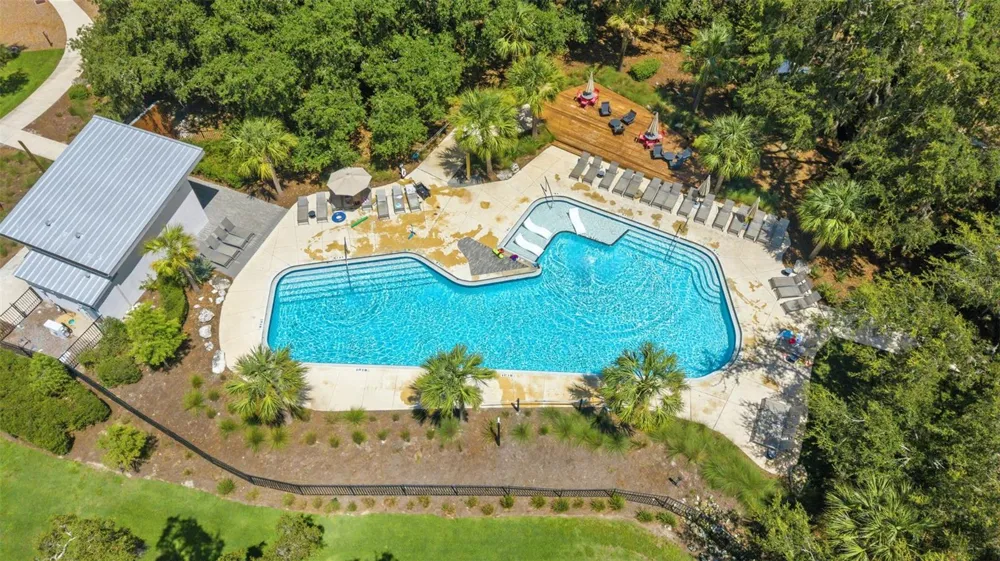 3940 MAURICE AVENUE Odessa, FL 33556