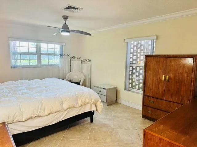 340 Orange Tree Drive #5 Atlantis, FL 33462
