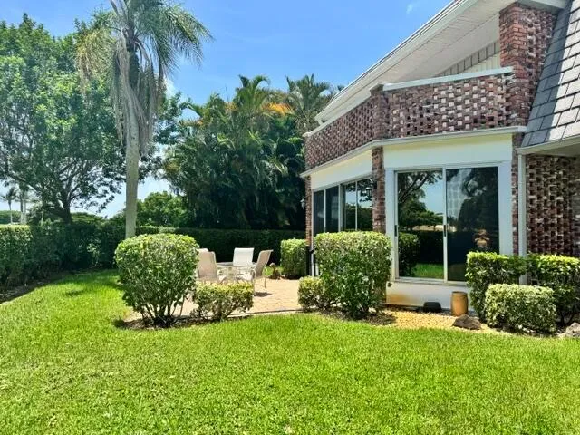 340 Orange Tree Drive #5 Atlantis, FL 33462