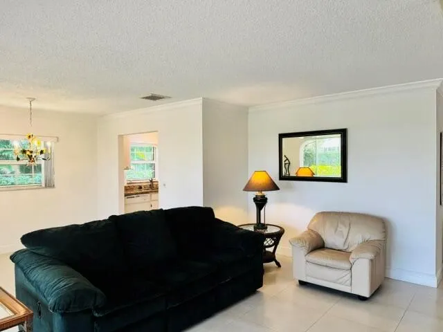 340 Orange Tree Drive #5 Atlantis, FL 33462