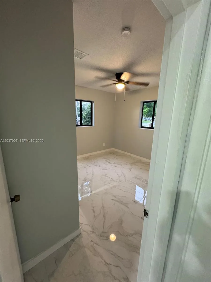4120 SW 31st Dr West Park, FL 33023