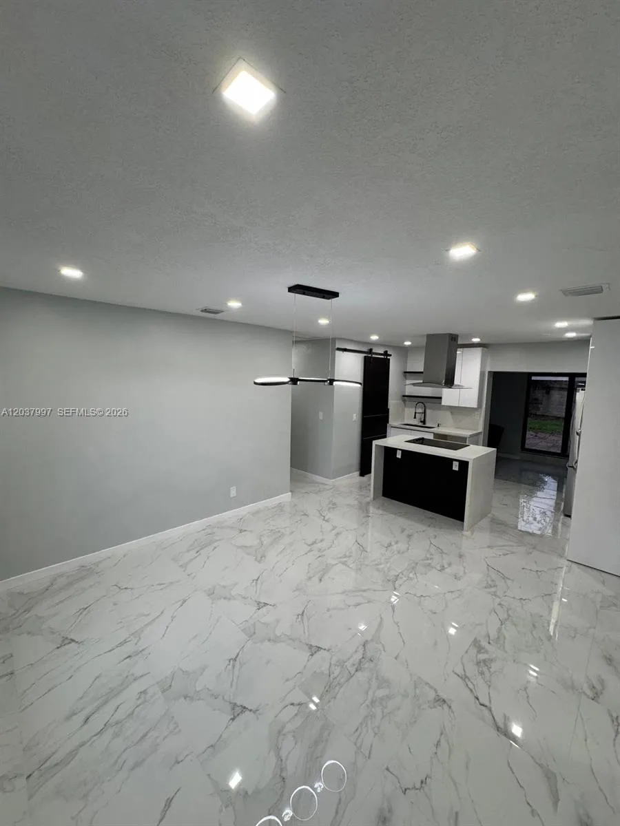 4120 SW 31st Dr West Park, FL 33023
