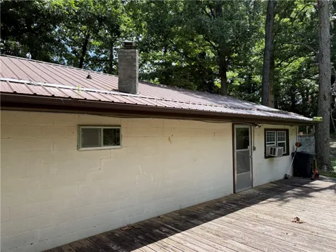 5448 Lariat Lane