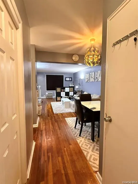 224-24 Union Tpke #4N Oakland Gardens, NY 11364