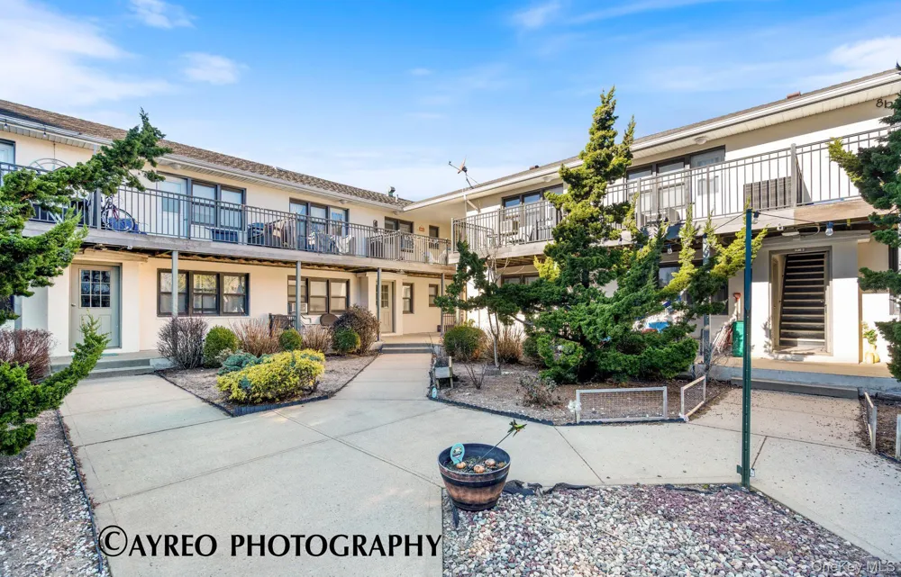 65 W Broadway #7B Long Beach, NY 11561