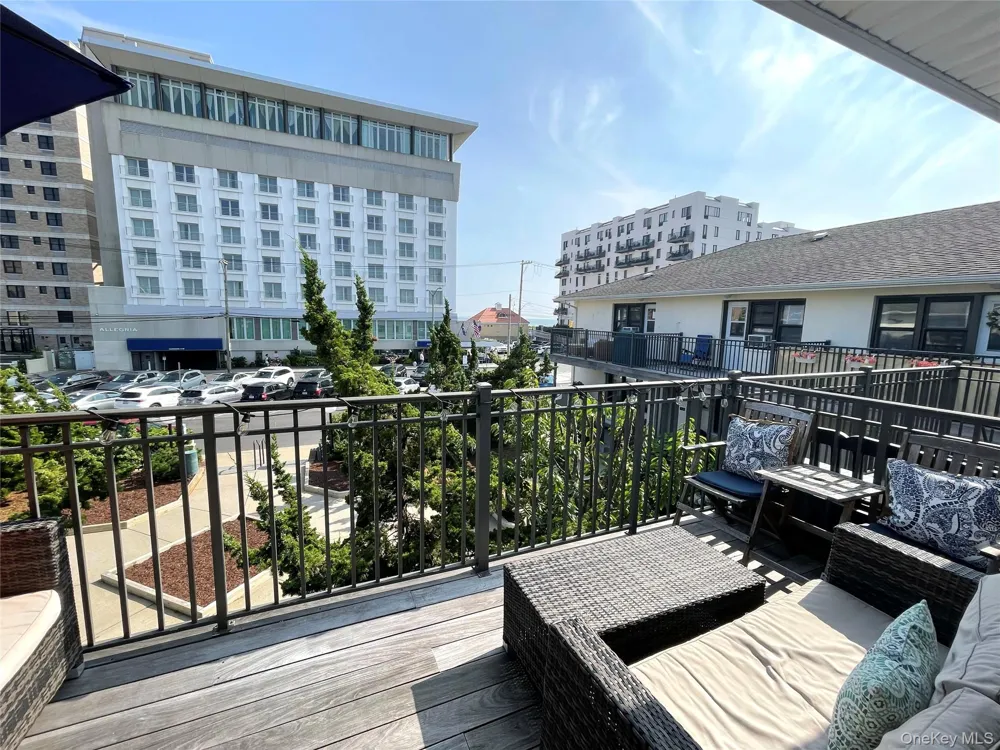 65 W Broadway #7B Long Beach, NY 11561
