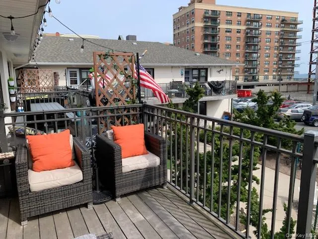 65 W Broadway #7B Long Beach, NY 11561