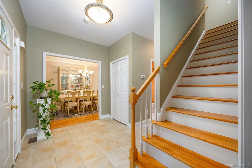 26 E Forest Trail Holmes, NY 12531
