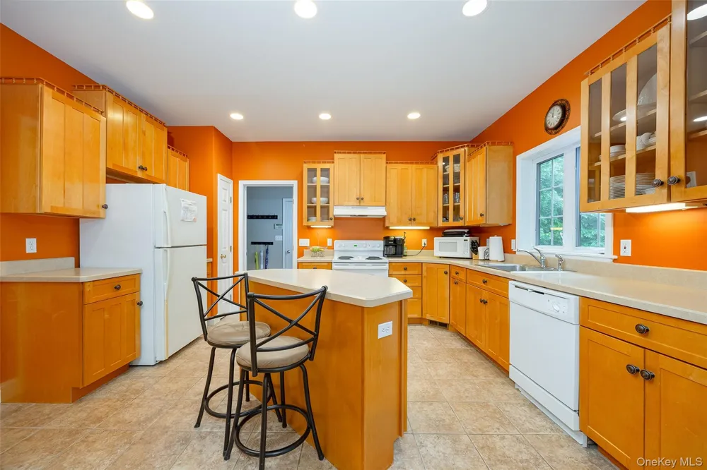 26 E Forest Trail Holmes, NY 12531