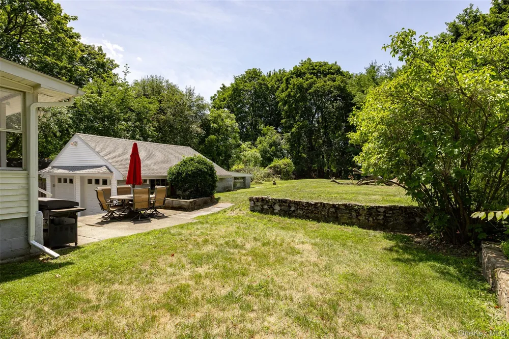 17 Townsend Boulevard Poughkeepsie, NY 12603