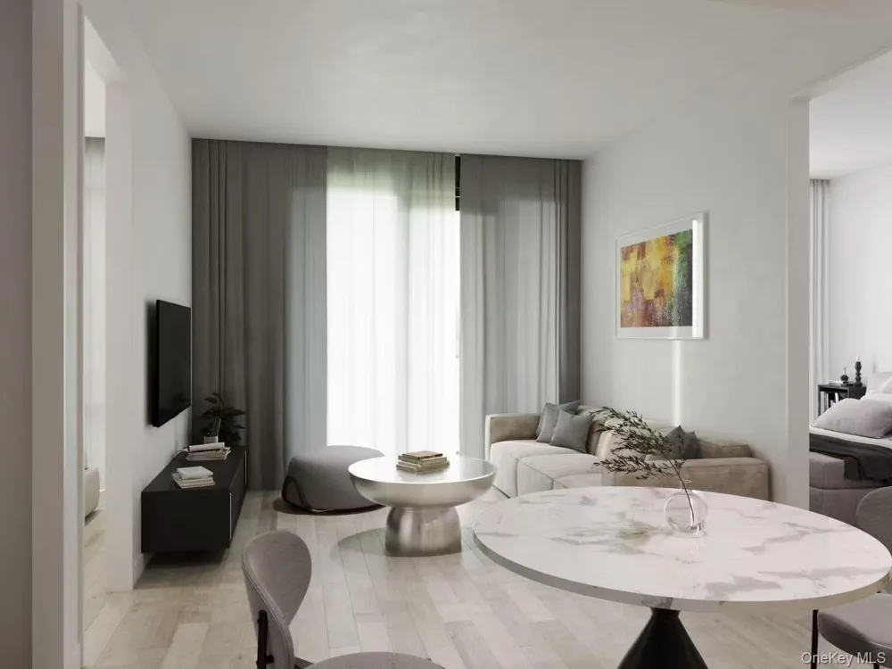 46-30 21st Street #2E Long Island City, NY 11101