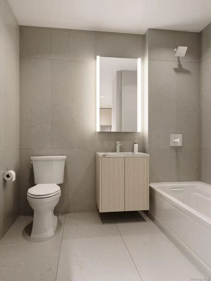 46-30 21st Street #9A Long Island City, NY 11101