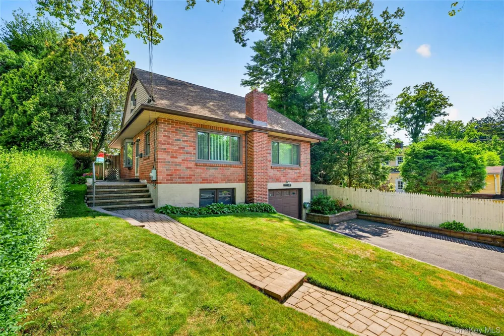 9 E Hall Avenue New City, NY 10956