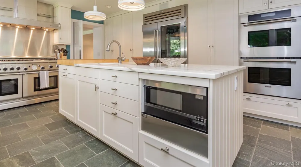 Address Not Shown Bridgehampton, NY 11932