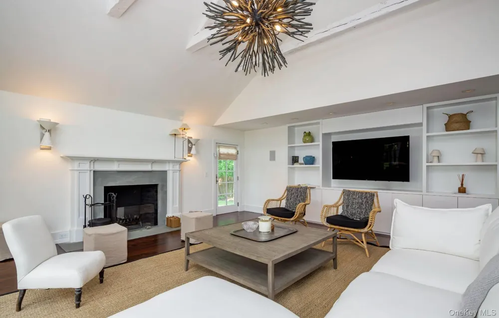 Address Not Shown Bridgehampton, NY 11932
