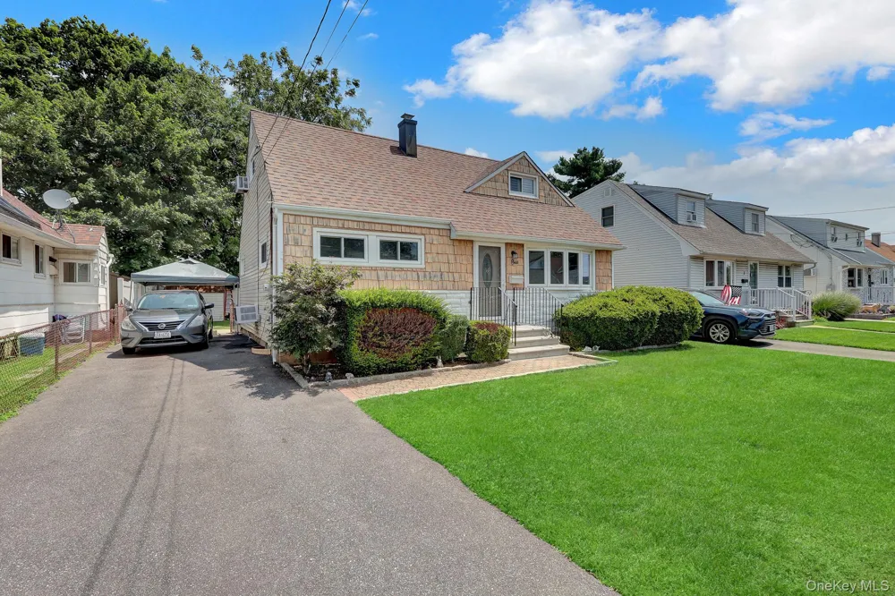 1 Prince Street Hicksville, NY 11801