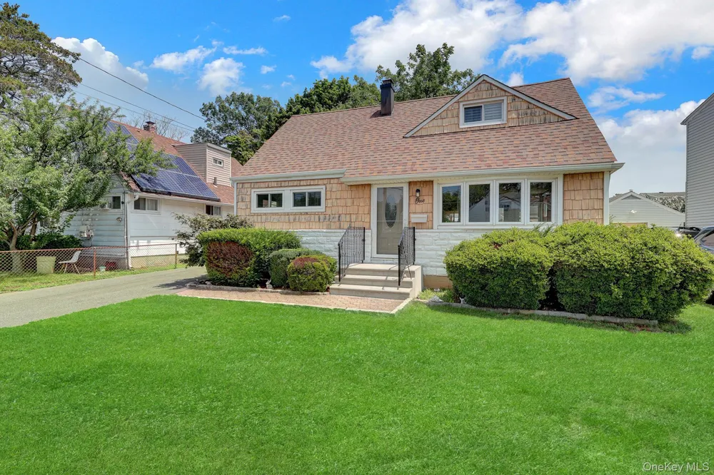1 Prince Street Hicksville, NY 11801