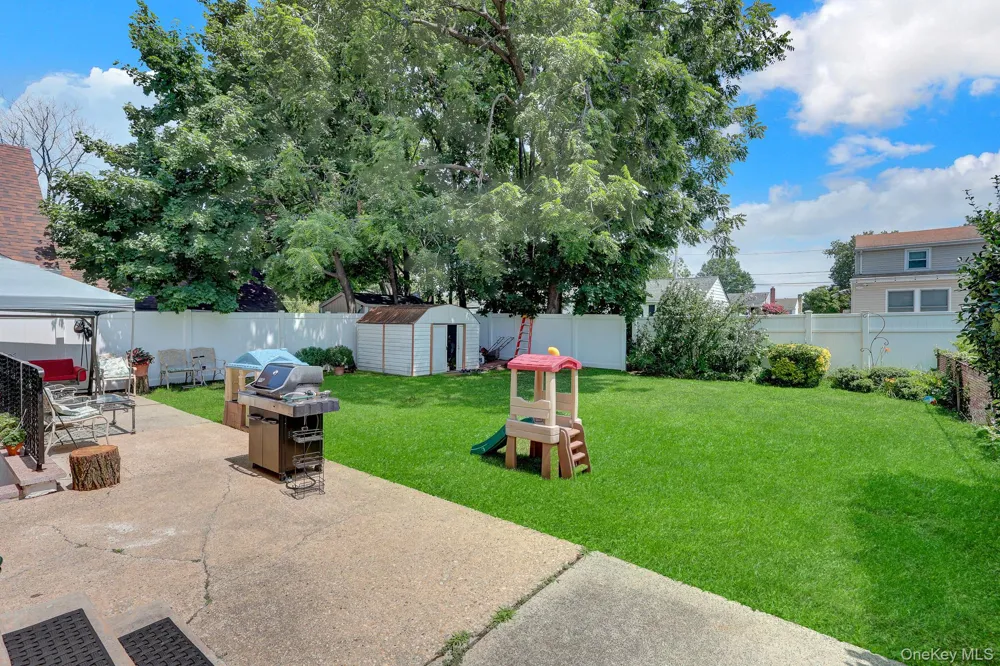 1 Prince Street Hicksville, NY 11801