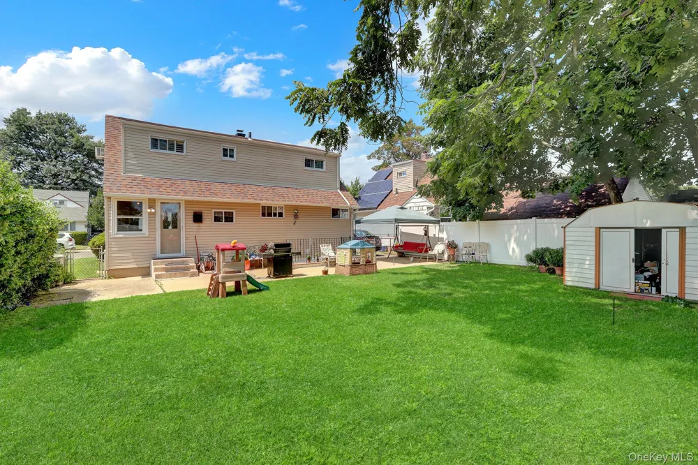 1 Prince Street Hicksville, NY 11801