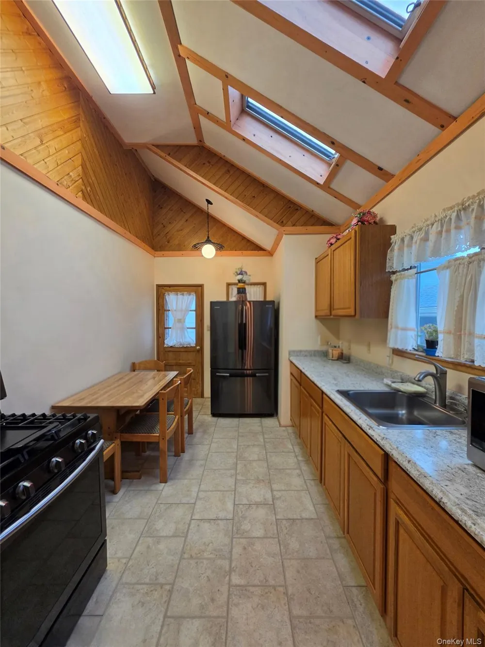 158-13 102nd Street Howard Beach, NY 11414