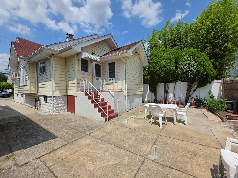158-13 102nd Street Howard Beach, NY 11414