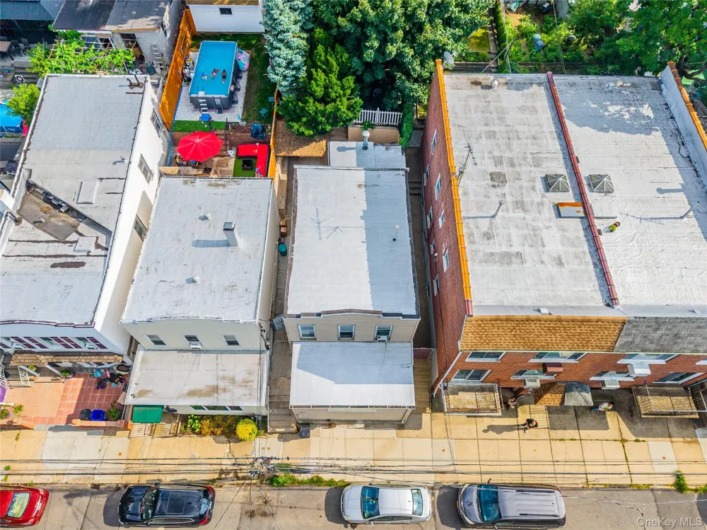 6628 52nd Drive Maspeth, NY 11378