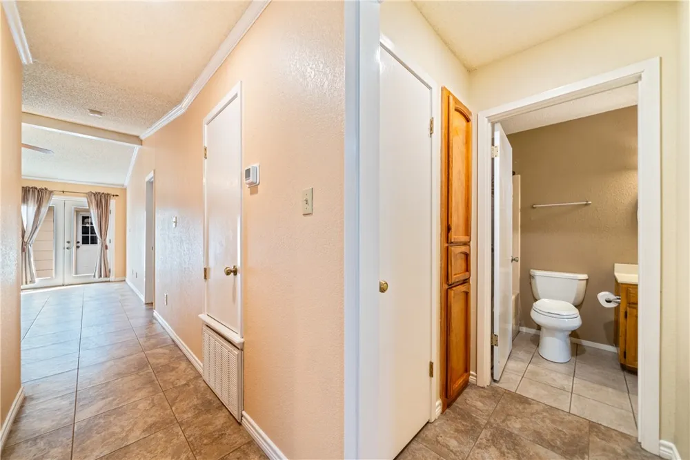 7252 The Mansions Drive #3 Corpus Christi, TX 78414