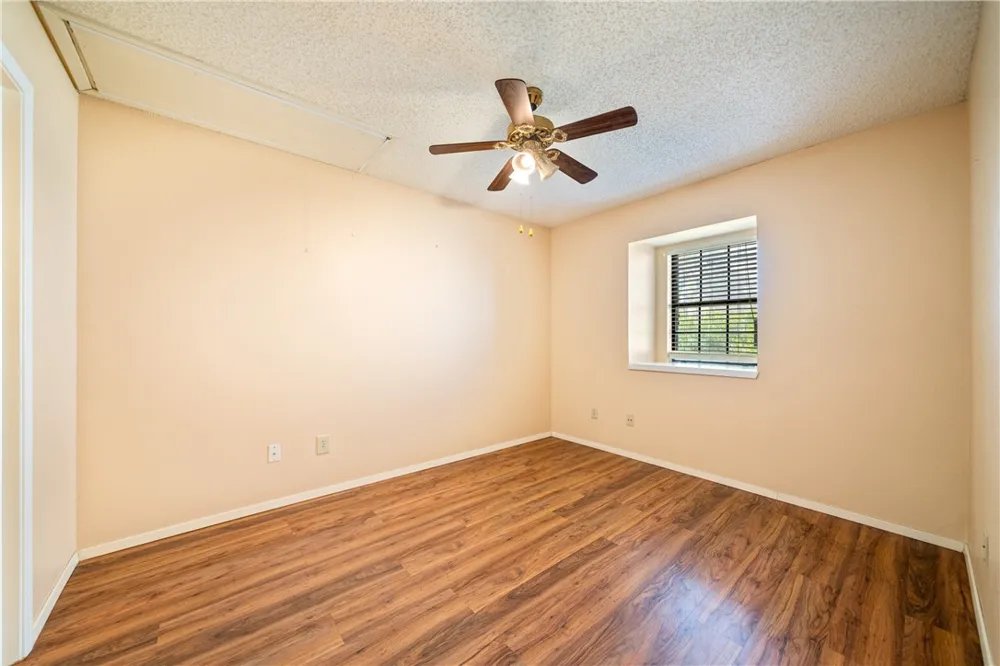 7252 The Mansions Drive #3 Corpus Christi, TX 78414