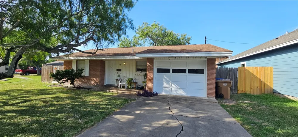 410 Eldon Circle Corpus Christi, TX 78412