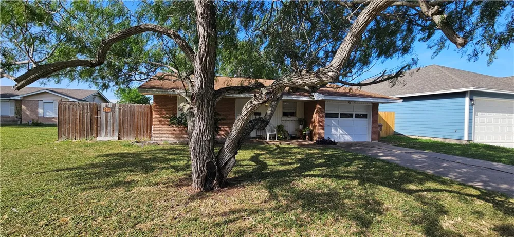410 Eldon Circle Corpus Christi, TX 78412