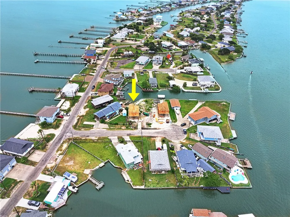 9 Scallop Lane Rockport, TX 78382
