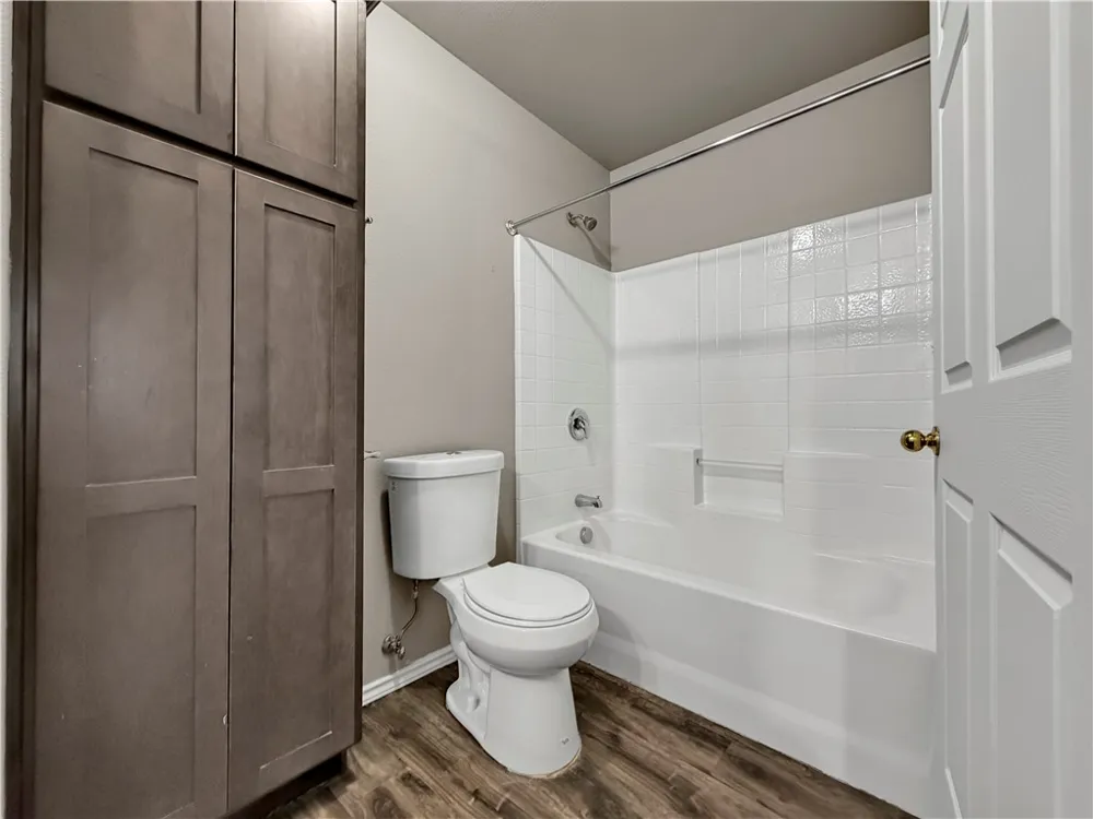1914 Lipan Street Corpus Christi, TX 78408