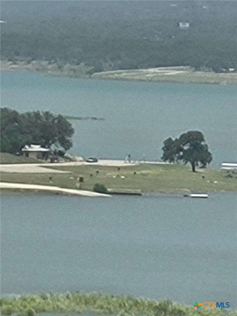 318 Gallagher Drive Canyon Lake, TX 78133