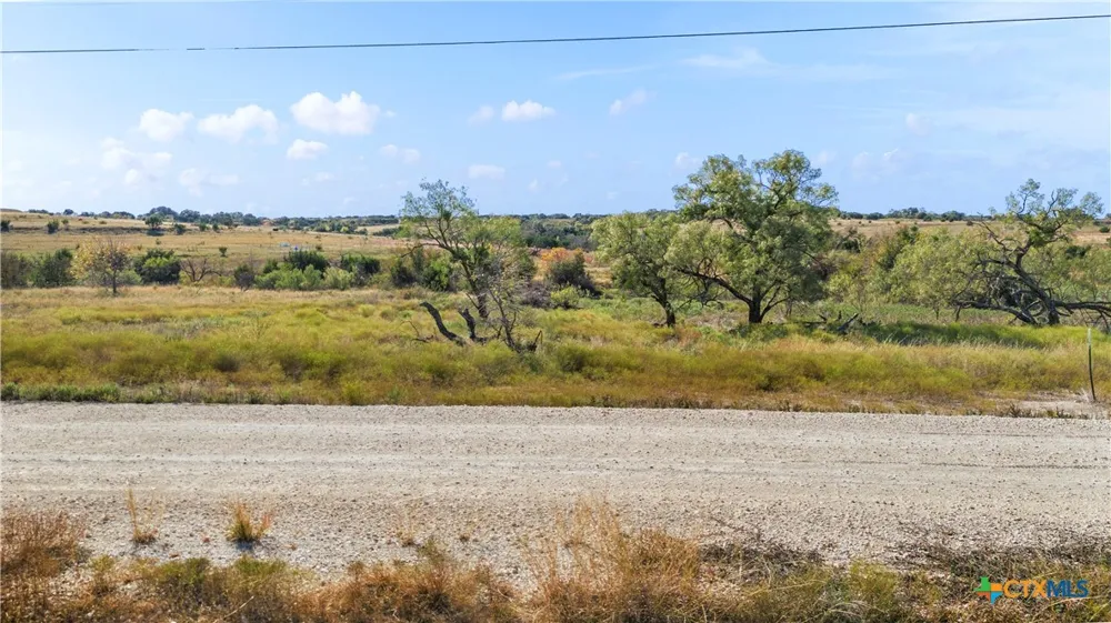 240 E Rolling Oaks Drive Goldthwaite, TX 76844